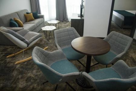 Best Western Plus Premium Inn - 88