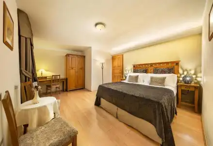 Castle View Apartments - 39