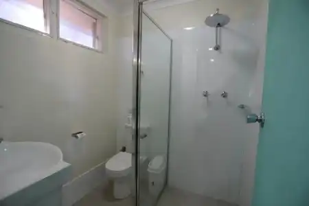 Reign Inn Newcastle - 73