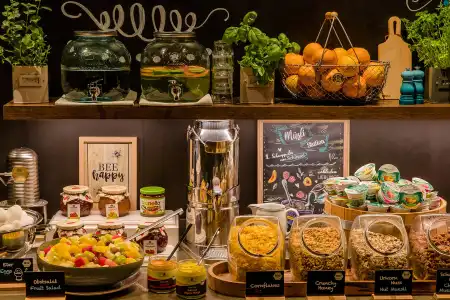 Motel One Amsterdam-Waterlooplein - 14