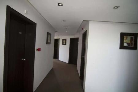 Salena Plaza - 29