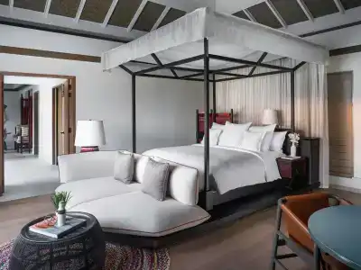 InterContinental Maldives Maamunagau Resort by IHG - 4