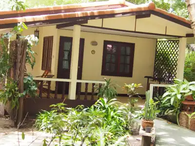 Harry's Bungalows & Restaurant - 42