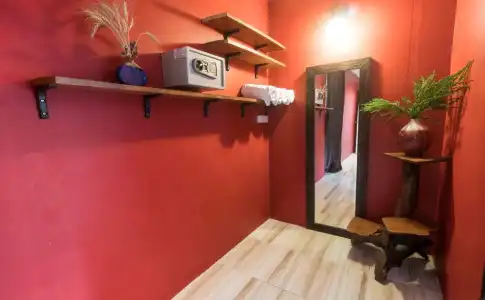 Kamala's Guesthouse - 8