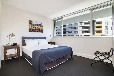 Ridge Apartment - 17