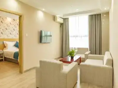 GreenTree Inn Jiangsu Nantong Rugao Bus Station Business - 11