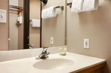 Super 8 by Wyndham Durango - 6