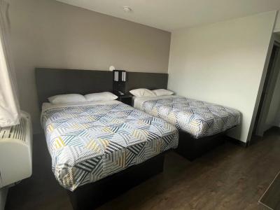 Motel 6 Wichita, KS - 25