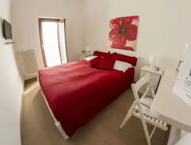 Bed & Breakfast Tra le Mura - 4