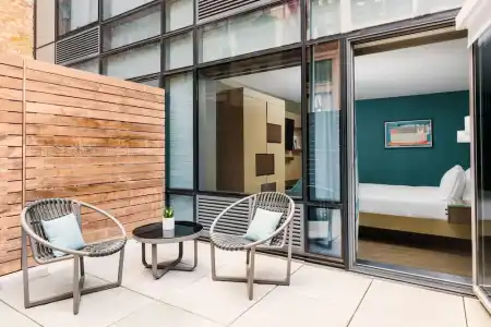 Hilton Garden Inn New York Times Square North - 53