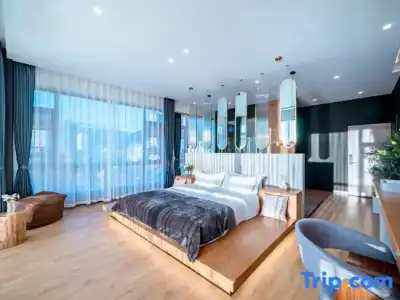 Campanile Epinal Centre - Gare - 81