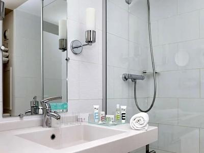 Hôtel Mercure Lyon Centre Lumière - 79