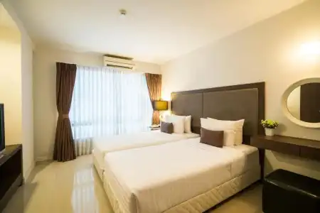 Beyond Suite - 65