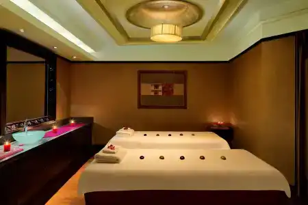 Radisson Blu Shanghai New World - 20