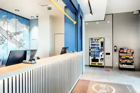 Moxy Berlin Airport - 15