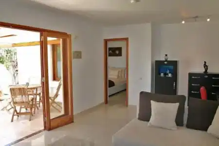 Birdcage Resort - Adult Only - 84