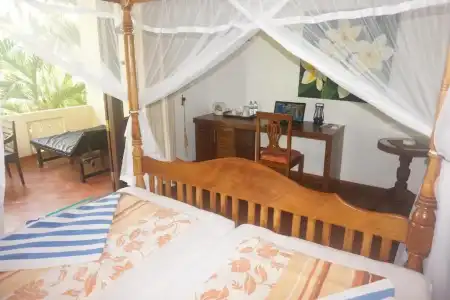 Lanka Beach Bungalows - 60