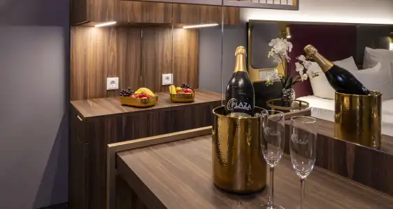 PLAZA Premium München - 10