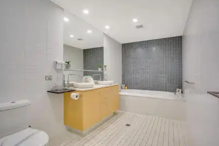 Aria Apartments - 437