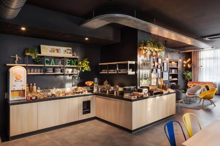 Campanile PRIME - Caen Centre Gare - 28