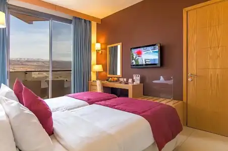 Ramada Resort by Wyndham Dead Sea - 52