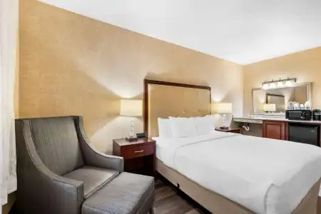Best Western Plus Abbey Inn - 61
