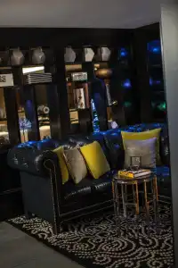 Moxy Cincinnati Downtown - 1