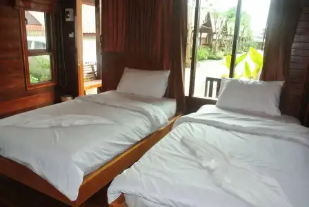 Ruenthong Resort Surat Thani - 1