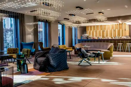 Motel One Berlin - Potsdamer Platz - 10