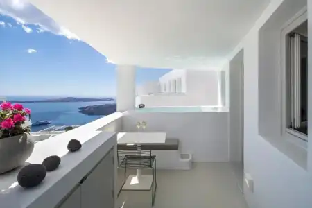 Akra Suites & Spa - 4