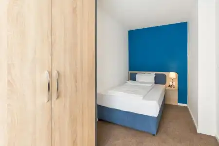 Premium Crown Suites - 102