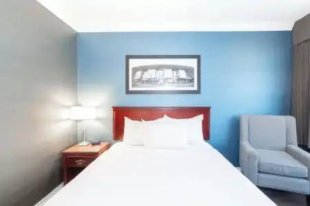 Sandman & Suites Kelowna - 71