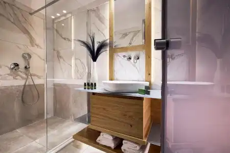 EmGard Suites - 27