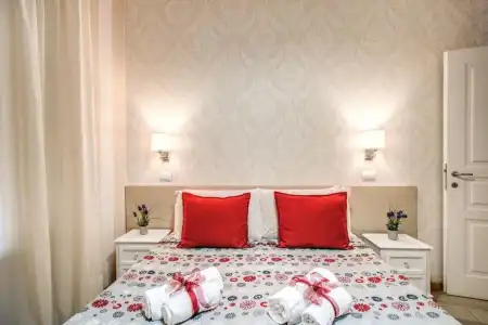 Marta Inn - 55