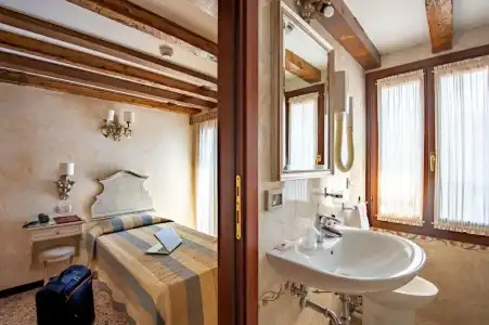 Mercurio Venezia - 43