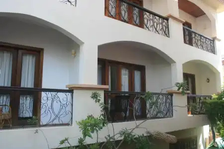 Mom's Guesthouse - 45