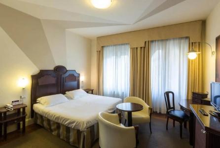 Rosetta Perugia Tapestry Collection by Hilton - 11