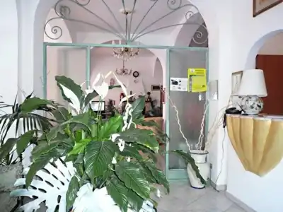 La Perla - 15