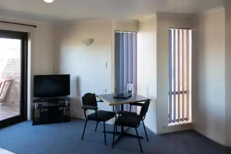 Arkana Motor Inn & Terrace Apartments - 45