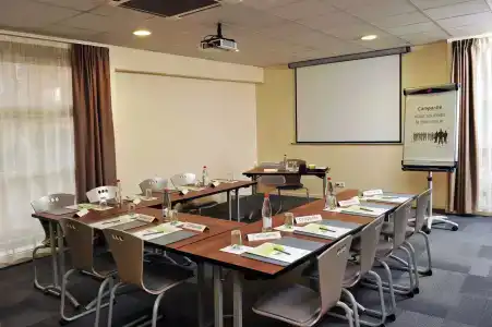 Four Points by Sheraton Reims Cathédrale - 12