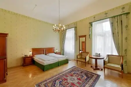 Erzherzog Johann Palais - 66