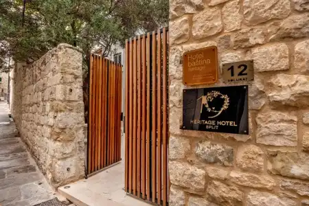 Heritage 19 - 33