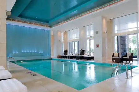 The Ritz-Carlton Executive Residences - 42
