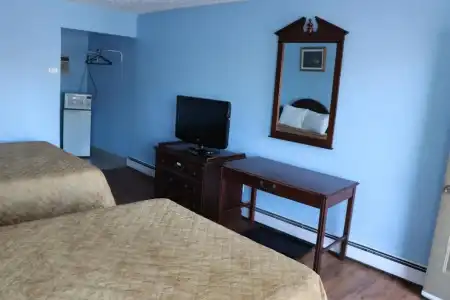 Falcon Inn - 85