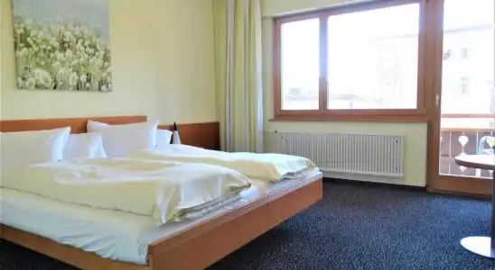 Bündnerhof - 4