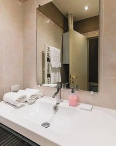 Palazzo Lion Morosini - Check in Presso Locanda Ai Santi Apostoli - 89