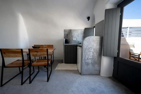 Lotza Studios - 155