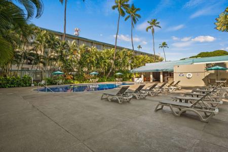 Airport Honolulu, Trademark Collection by Wyndham - 12