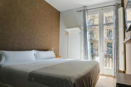 Cosmopolitan Boutique Rambla - 40