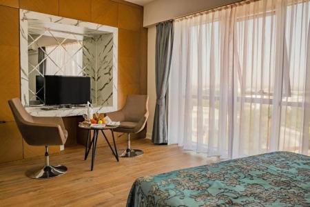 Novel Centre Point - 33